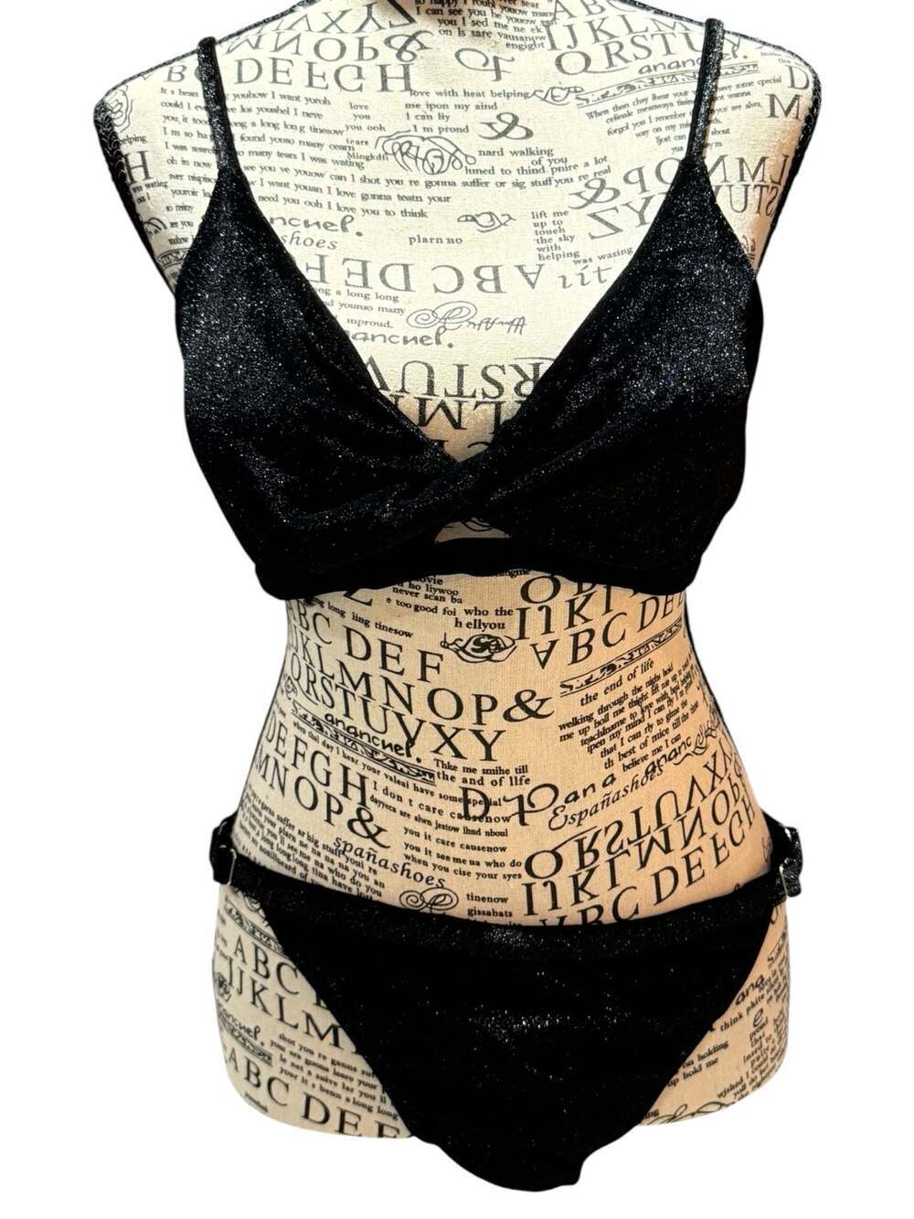 NWT Cupshe Black Shimmer Bikini Set Size Large